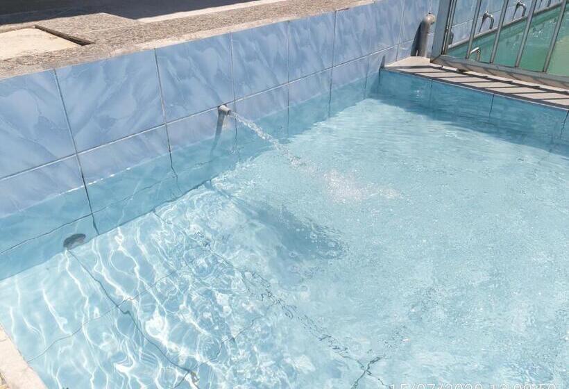 Pensjonat Mri Residence   Homestay In Sg Buloh With Swimming Pool   No Pork&alcohol Allowed