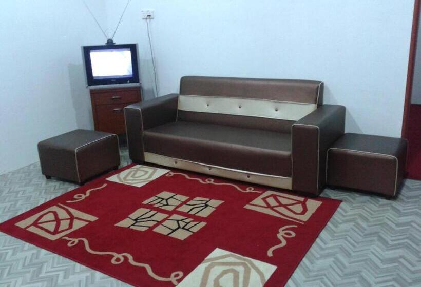 פנסיון Nue Guesthouse