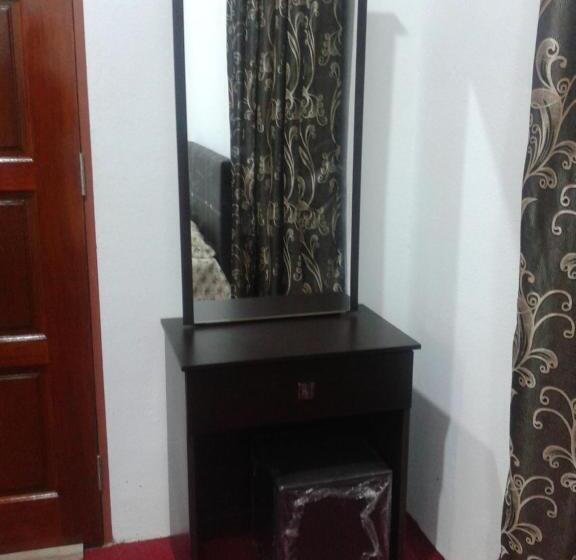 פנסיון Nue Guesthouse