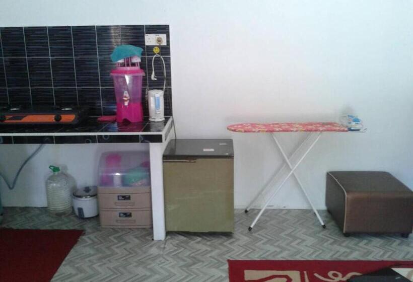 פנסיון Nue Guesthouse