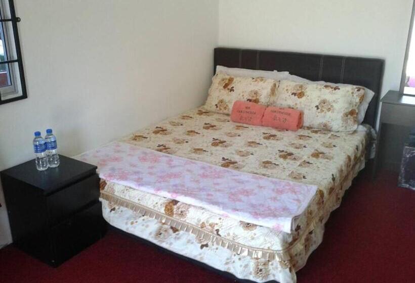 פנסיון Nue Guesthouse