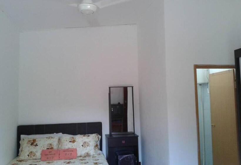 פנסיון Nue Guesthouse