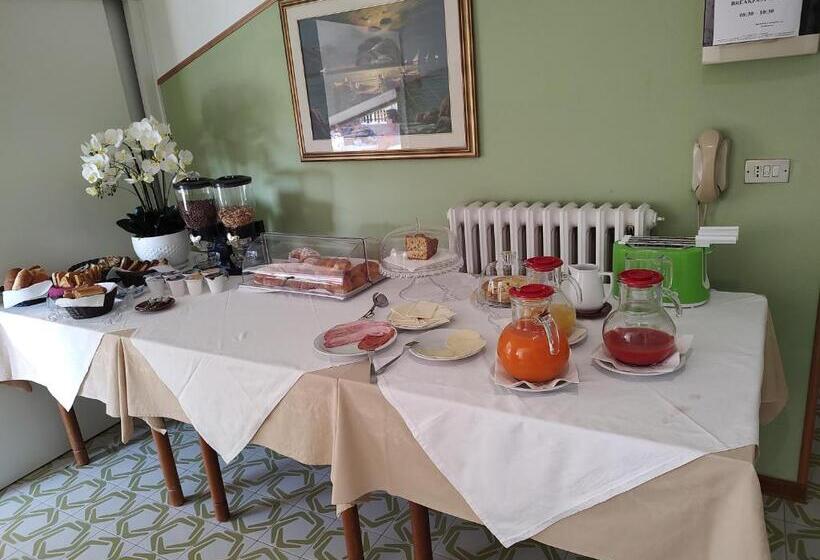 بنسيون Residence Europa