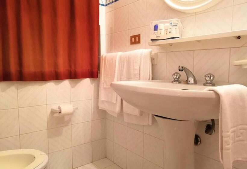 بنسيون Residence Europa