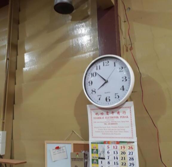 פנסיון Teratak Opah Kamunting