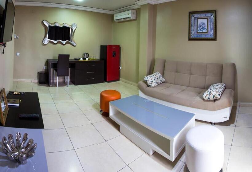 استراحتگاه Complexe Touristique Bouzour