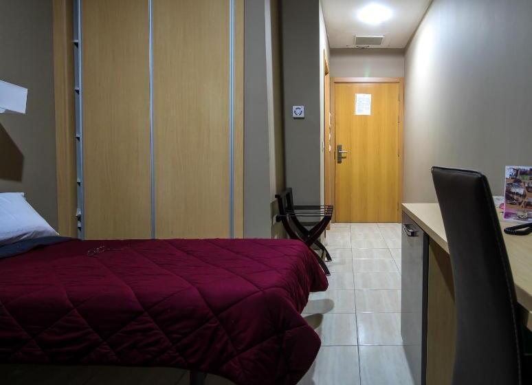 استراحتگاه Complexe Touristique Bouzour