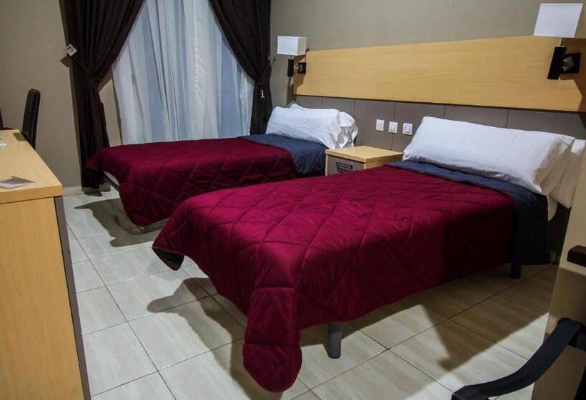 استراحتگاه Complexe Touristique Bouzour