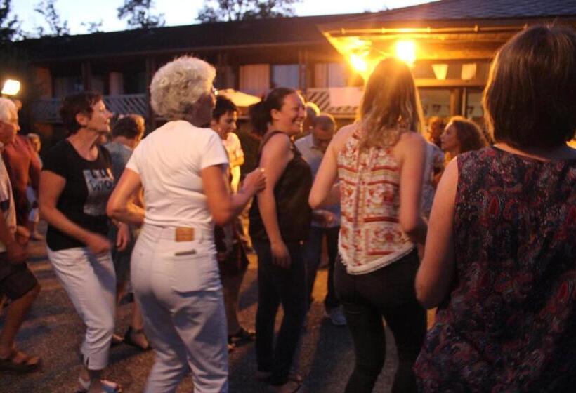 リゾートホテル Domaine Du Roc Nantais