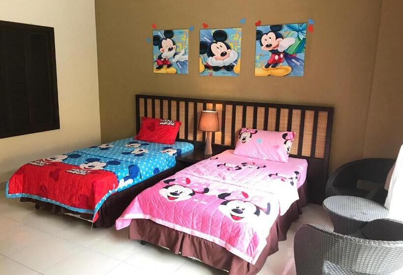 منتجع Gold Coast Morib Mickey House