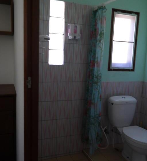 渡假胜地  Lake View Bungalows