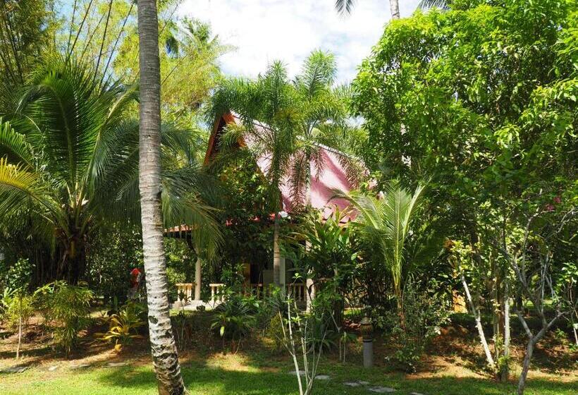 渡假胜地  Lake View Bungalows