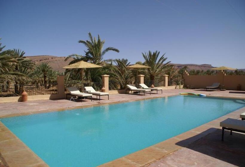 Riad Les Jardins De Tafraoute