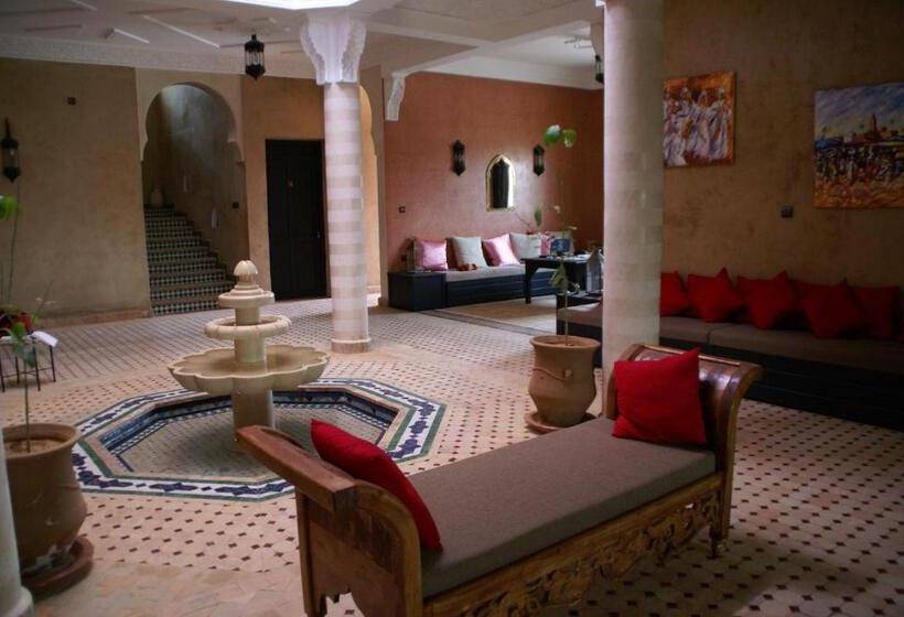 Riad Les Jardins De Tafraoute