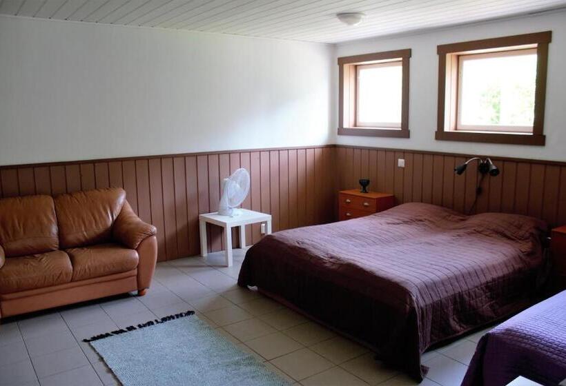 Surkeenjärvi Countryside B&b