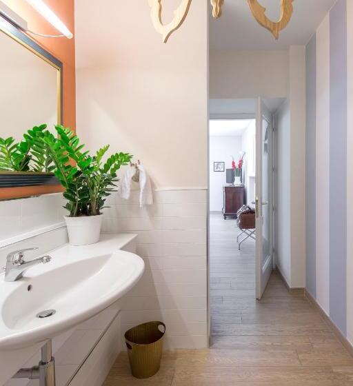 Villa Maria Apartments