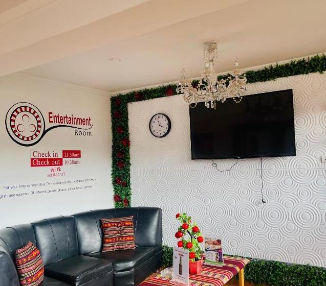 هاستل Alpes Huaraz