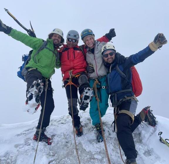 هاستل Alpes Huaraz