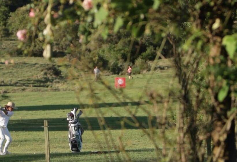 호스텔 El Balcón Del Abra