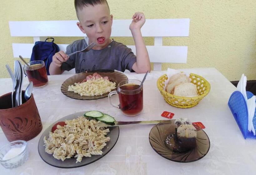 فندق صغير Lev