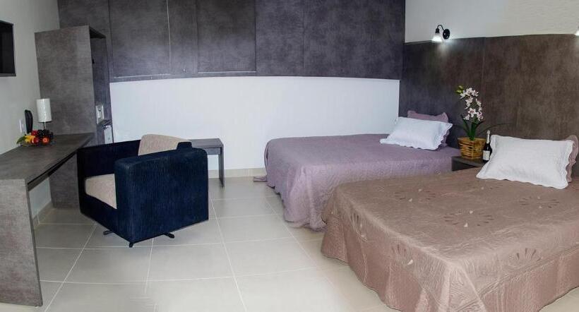 הוסטל Rancho Verde