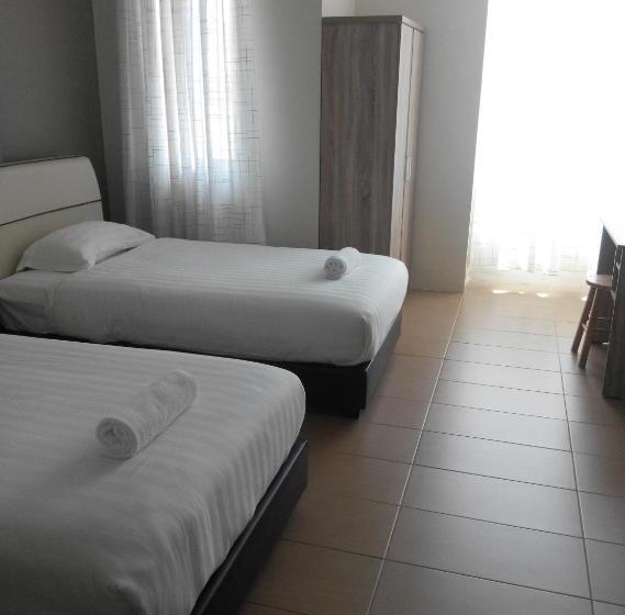 هاستل Welcome Inn Gm