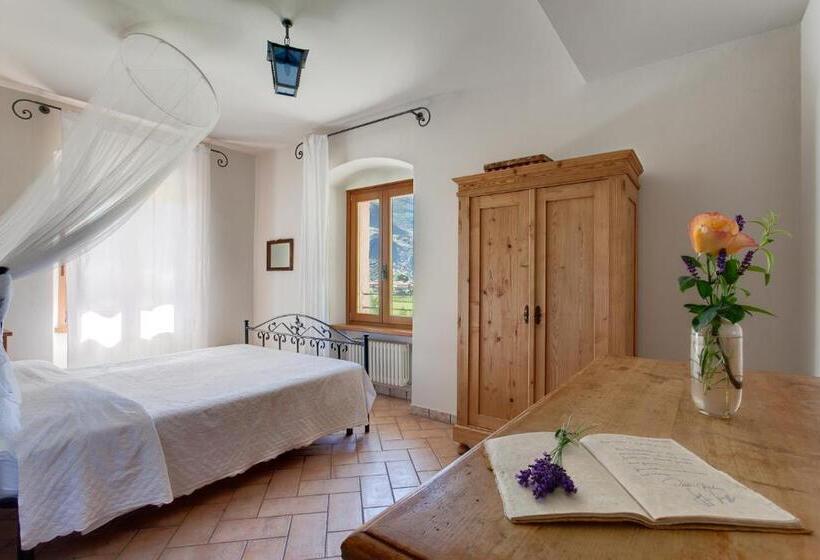 مبيت وإفطار Agriturismo Maso Lizzone