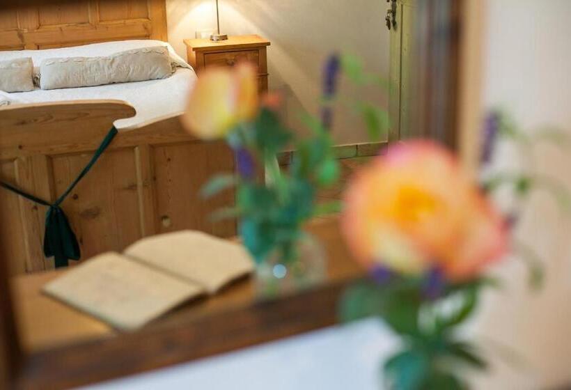 مبيت وإفطار Agriturismo Maso Lizzone