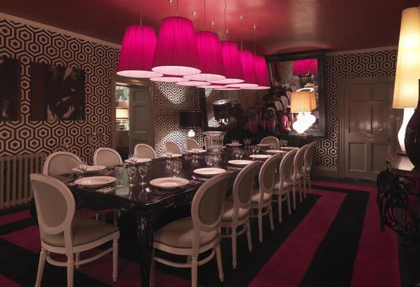 민박 Carrington House