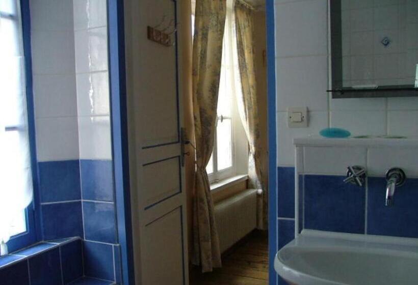 민박 Chez Francine Et Xavier