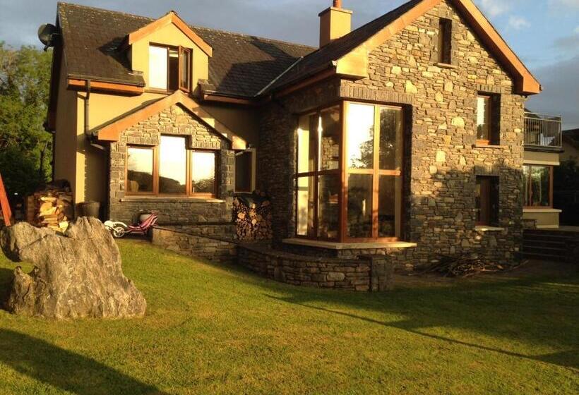 צימר Golf Course View