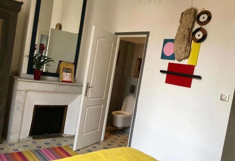 مبيت وإفطار La Casa Deva   Maison D Artistes