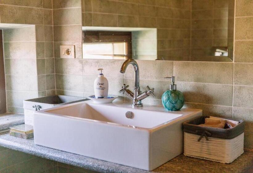 مبيت وإفطار La Sergiunga Del Monferrato