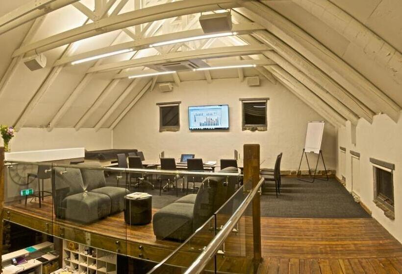 ベッドアンドブレックファースト Pirathon Country Estate