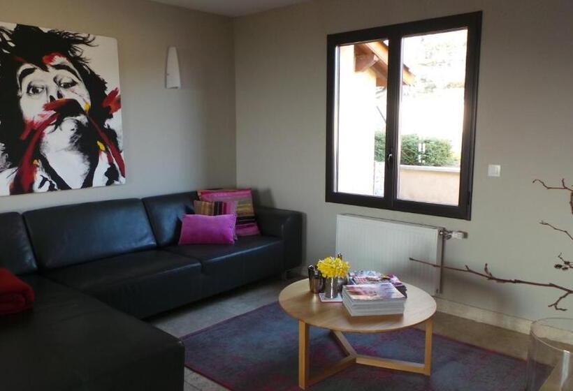 住宿加早餐  Le Balcon Du Fêtre