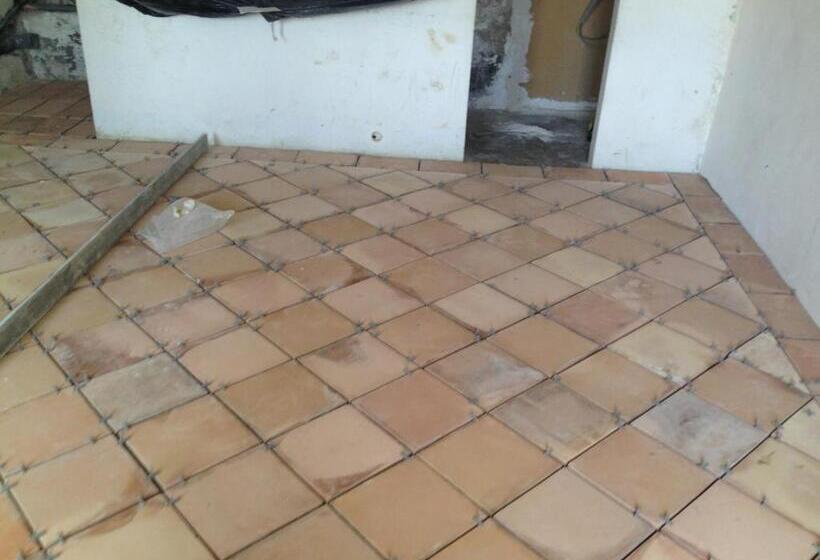 צימר Le Mas Des Armouriers