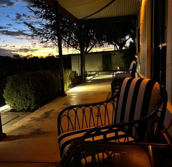 ベッドアンドブレックファースト Pirathon Country Estate