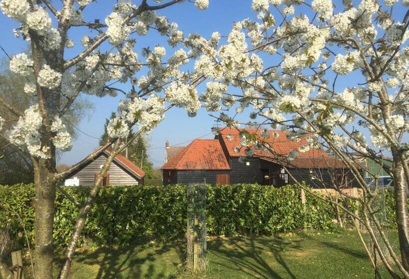 تختخواب و صبحانه Puttocks Farm