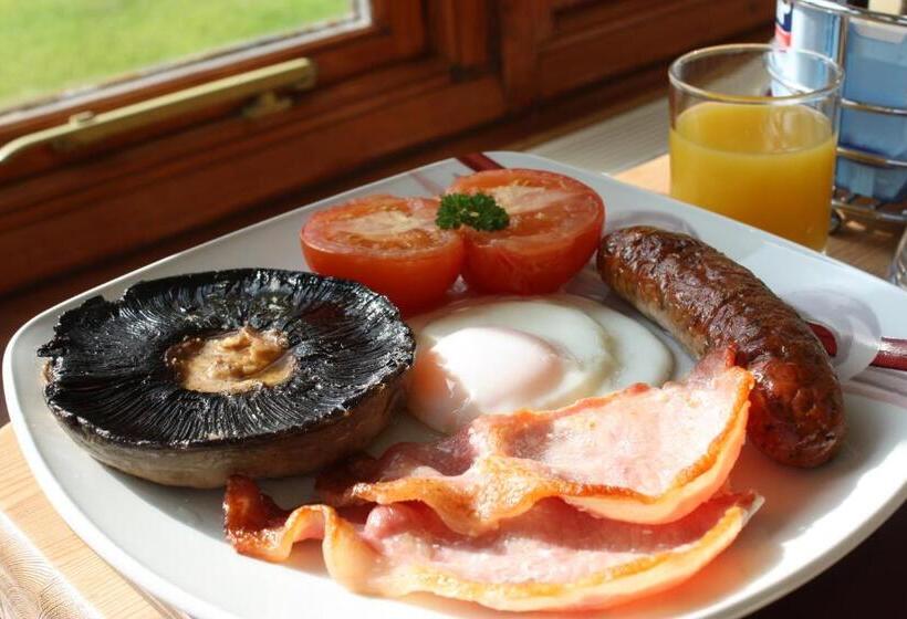 تختخواب و صبحانه Puttocks Farm