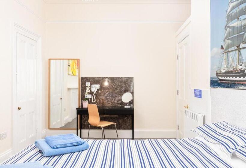 ベッドアンドブレックファースト Royal Discovery