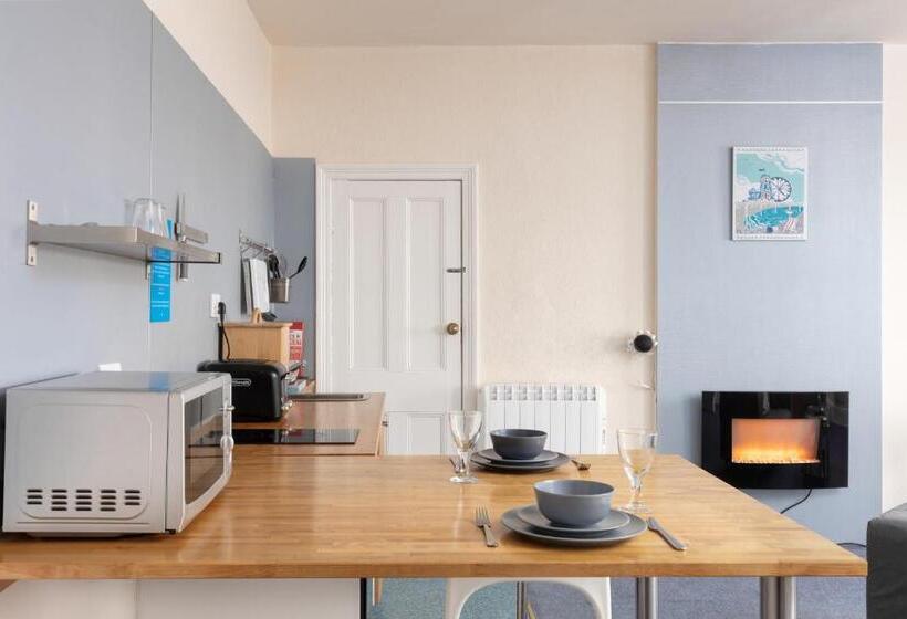 ベッドアンドブレックファースト Royal Discovery