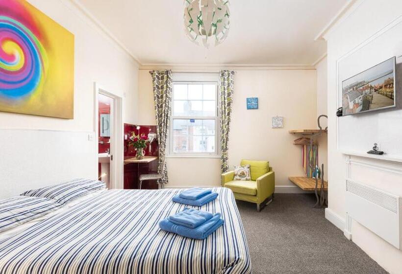 ベッドアンドブレックファースト Royal Discovery