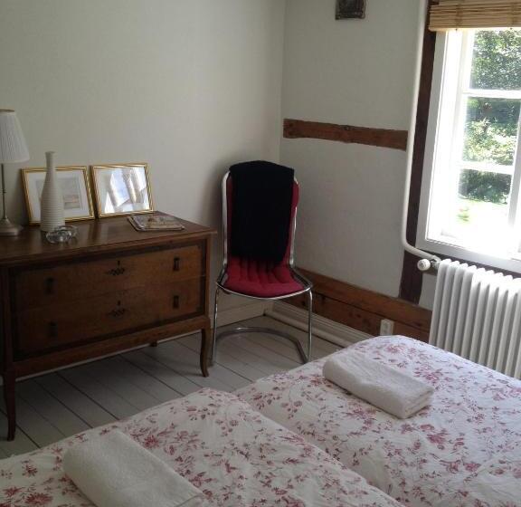 تختخواب و صبحانه Säbyholms Gård