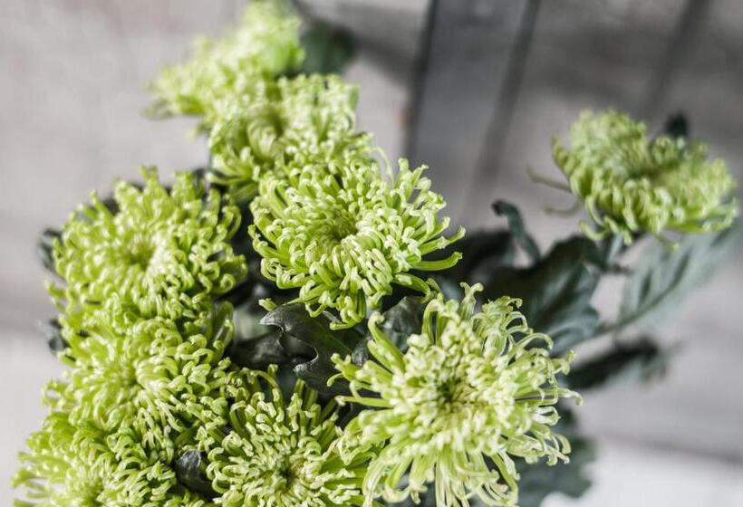 Fröken Hjorts Bed And Breakfast