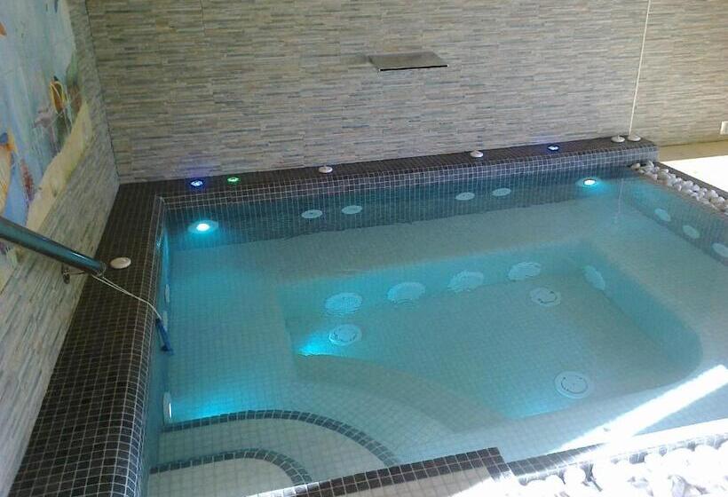 هتل Agriturismo Ca  Lucano