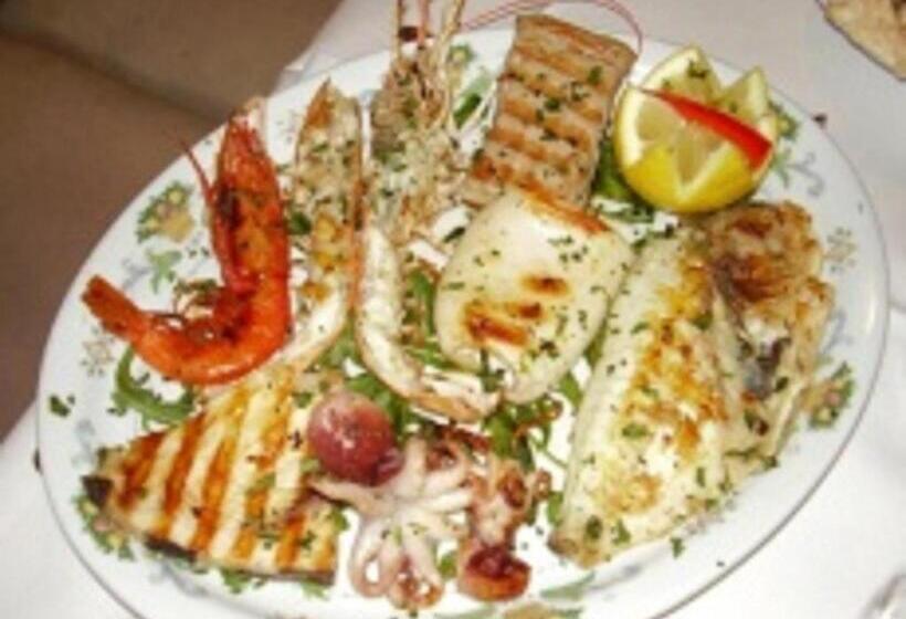 ホテル Atene Albergo Riccione