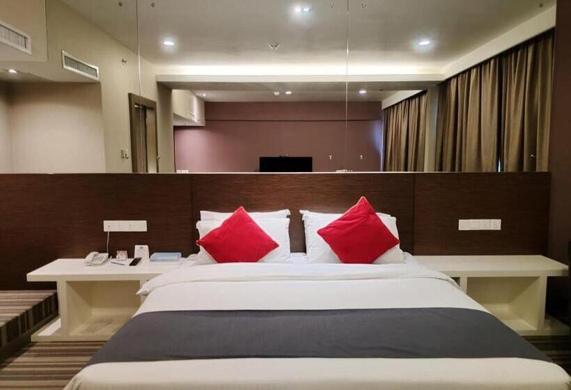 فندق Capital Kota Kinabalu