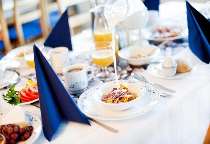 فندق åh Stifts  & Konferensgård