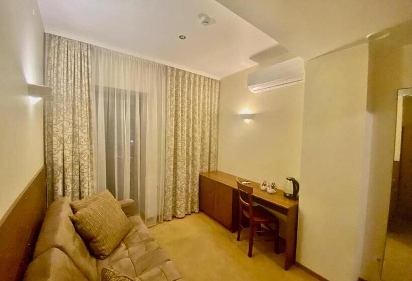 هتل širvintos Viešbutis