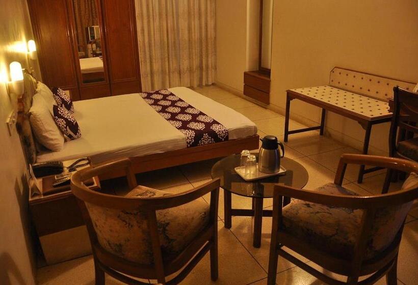 فندق Khalsa Palace